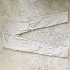 Hollister khakis size 5